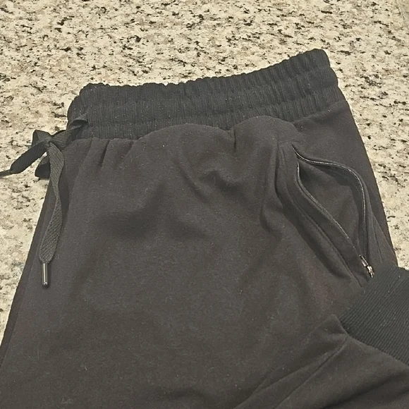 Torrid Happy Camper Black Jogger Sweatpants 130 - Picture 2 of 5